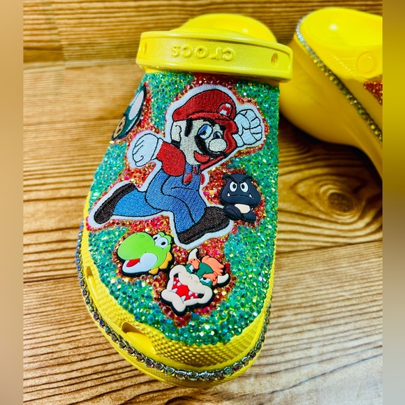 Super Mario Brothers Crush Platform Wedge Yellow Full Bling Crocs NWOB - Picture 9 of 10